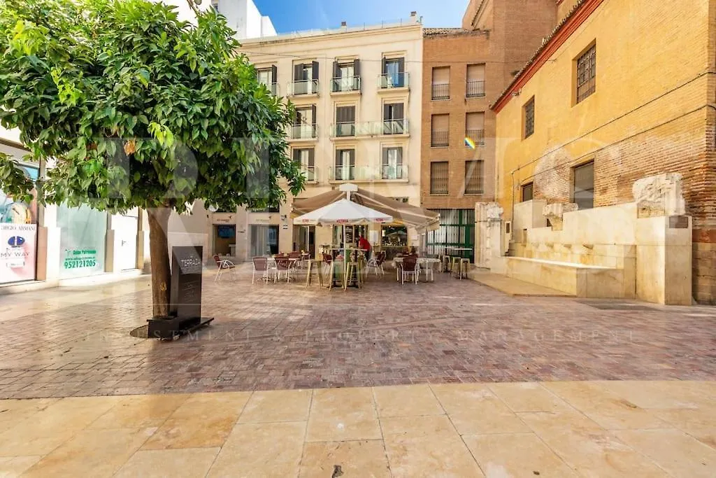 Spacious 3 Bedroom Apartment By Rems Malaga Spain